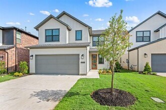 4534 Hogan's Alley Dr in Arlington, TX - Building Photo - Building Photo