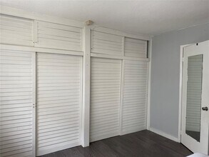 1110 N Riverside Dr in Pompano Beach, FL - Building Photo - Building Photo