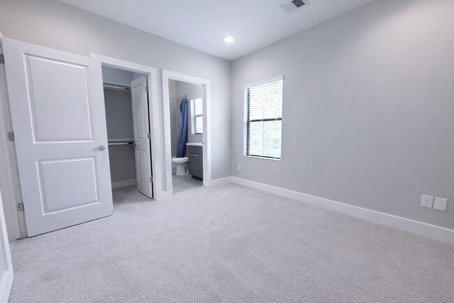 property at 10806 Warwana Rd