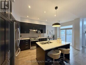 781 Brian Good Ave in Ottawa, ON - Building Photo - Building Photo