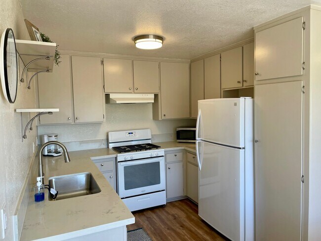 26465 Via California in Dana Point, CA - Building Photo - Building Photo
