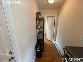 6 Nashua St, Unit 2 in Somerville, MA - Building Photo - Building Photo