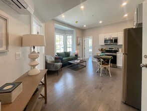328 Bank St, Unit 13 in Harwich, MA - Building Photo - Building Photo