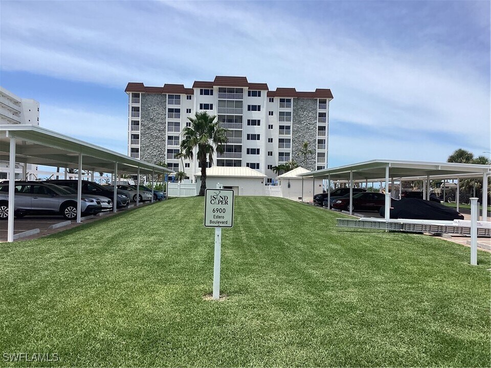 6900 Estero Blvd in Fort Myers Beach, FL - Foto de edificio