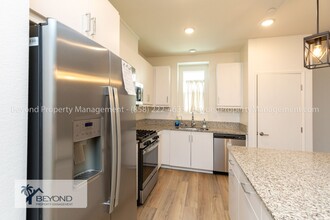 5461 Seacliff Pl in San Diego, CA - Building Photo - Building Photo