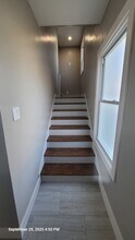 712 Grant Ave, Unit 2 in Charleston, IL - Building Photo - Building Photo