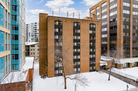 Neff Apartments in Calgary, AB - Building Photo - Building Photo