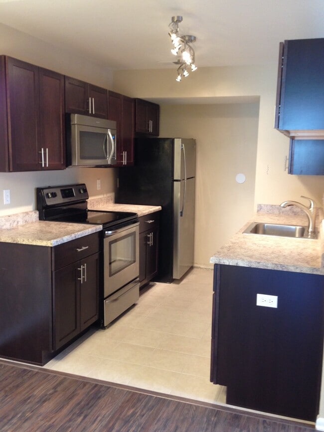 property at 841 S Uravan Ct