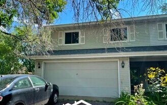 9201 29th Ave N in Minneapolis, MN - Building Photo