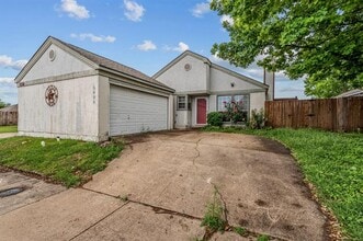 3436 Bellville Dr in Dallas, TX - Foto de edificio - Building Photo