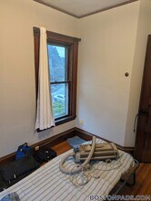 1068 South St in Boston, MA - Foto de edificio - Building Photo