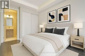 150 Main St W in Hamilton, ON - Building Photo - Building Photo