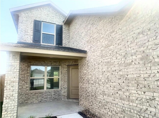 1522 Gentle Wind Ct in Angleton, TX - Building Photo - Building Photo
