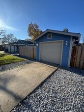 2124 Garden Ave in Redding, CA - Building Photo - Building Photo