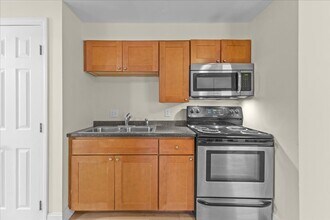 141 Main St in Burlington, VT - Foto de edificio - Building Photo