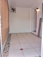 1910 Adams St in Hollywood, FL - Building Photo - Building Photo