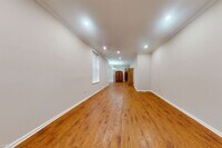 1707 W Diamond St photo'