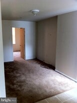 1438 Snyder Ave in Philadelphia, PA - Building Photo