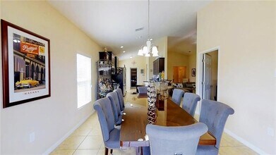 1296 Lexington Manor SW in Vero Beach, FL - Building Photo - Building Photo