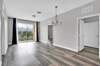 4814 Cayview Ave in Orlando, FL - Building Photo - Building Photo