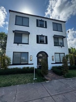 444 Ponce de Leon in Miami, FL - Building Photo