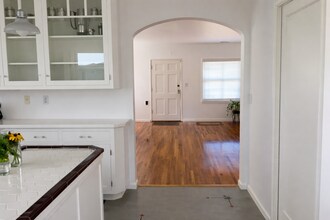 1615 Phillips Ln in San Luis Obispo, CA - Building Photo - Building Photo