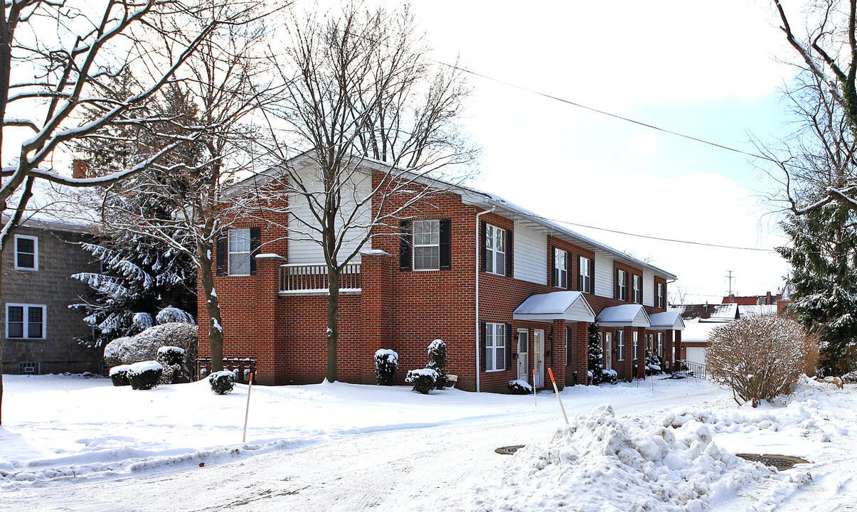 750 Washington St in Bedford, OH - Building Photo