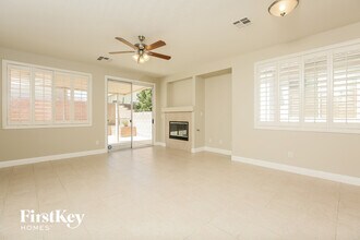 7671 Almond Blossom Ct in Las Vegas, NV - Building Photo - Building Photo