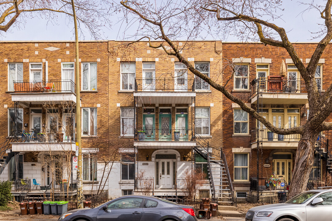 5217-5225 De Lorimier Av in Montréal, QC - Building Photo