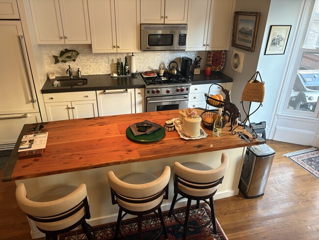 35 Upton St, Unit 2 in Boston, MA - Building Photo - Building Photo