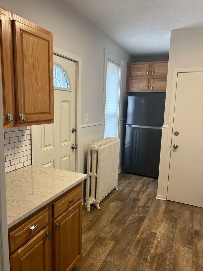 1827 S 11th St in Minneapolis, MN - Building Photo - Building Photo