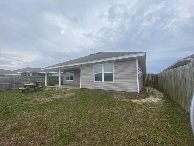 7135 Hatteras Blvd in Panama City, FL - Building Photo - Building Photo