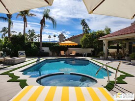 36660 Palm Ct in Rancho Mirage, CA - Building Photo