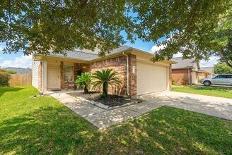 21611 Falvel Misty Dr in Spring, TX - Building Photo - Building Photo