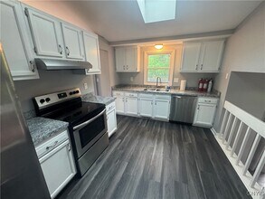 8536 Snowshoe Trail in Cicero, NY - Building Photo - Building Photo