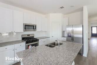 6743 Arid Wy in San Antonio, TX - Building Photo - Building Photo