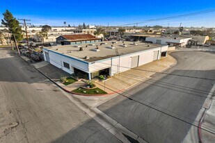 2430 Cypress Way in Fullerton, CA - Building Photo