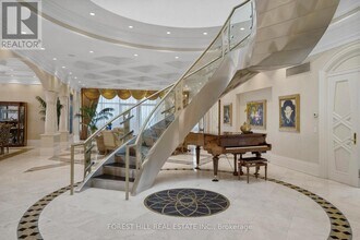 1 Cordoba Dr in Vaughan, ON - Building Photo - Building Photo