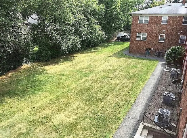 801 Mountain Ave in Springfield Township, NJ - Building Photo - Building Photo