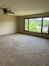 2705 Tomahawk Dr in Rapid City, SD - Building Photo - Building Photo