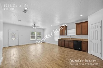1714 Oneal St in Greenville, TX - Building Photo - Building Photo