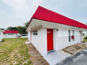 11734 N 14th St in Tampa, FL - Building Photo - Building Photo