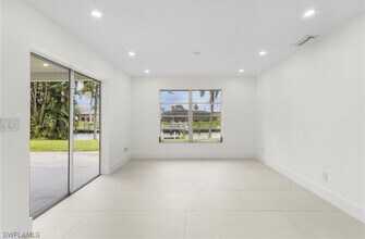 2031 SE 25th Ln in Cape Coral, FL - Building Photo - Building Photo