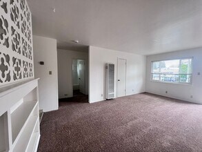 1176 Rex Rd in Hayward, CA - Building Photo - Building Photo