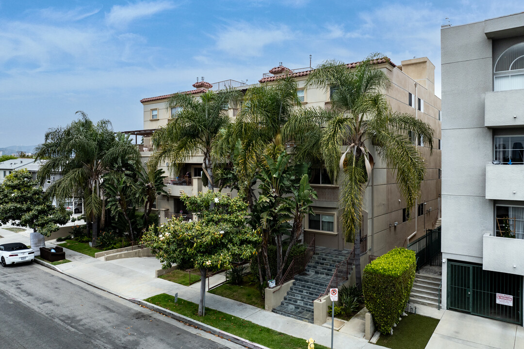 1520 S Shenandoah St in Los Angeles, CA - Foto de edificio