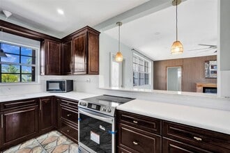 391 SE 15th Ave in Pompano Beach, FL - Building Photo - Building Photo