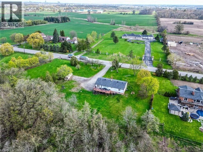 5638 Appleby Line in Burlington, ON - Building Photo - Building Photo