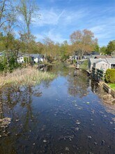 7 Lagoon Plaza in North Salem, NY - Building Photo - Building Photo