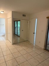 3410 Foxcroft Rd in Miramar, FL - Building Photo - Building Photo