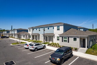 Solamar Apartment Homes in Kissimmee, FL - Building Photo - Building Photo